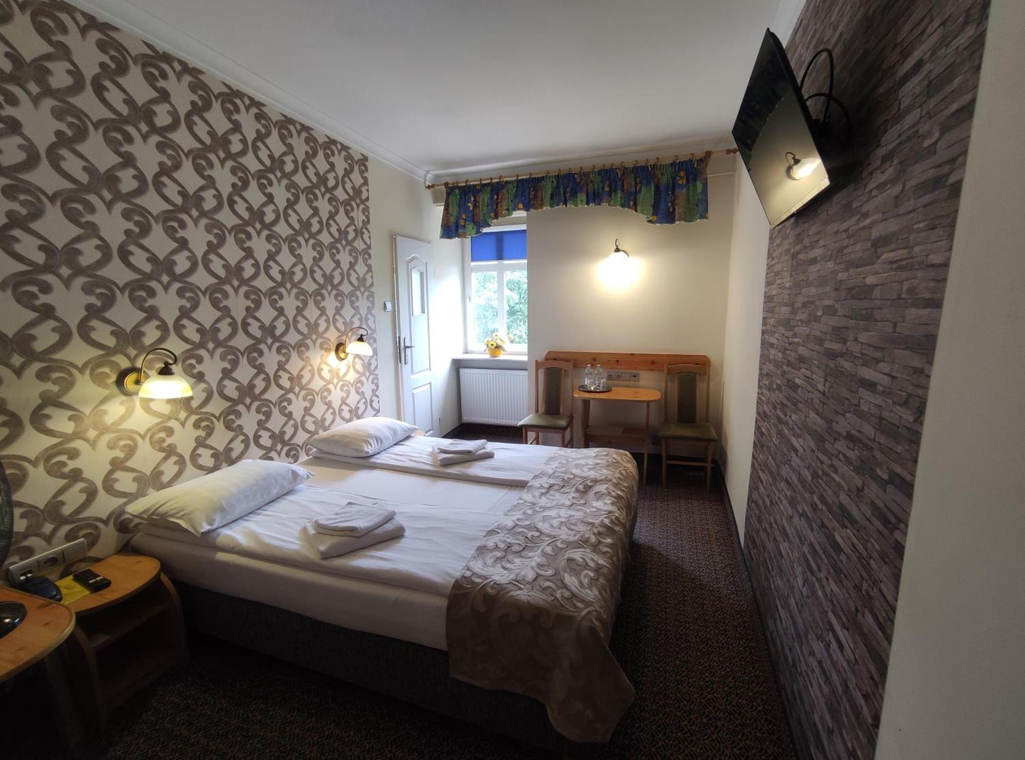 Hotel Atena Slupsk Exterior photo
