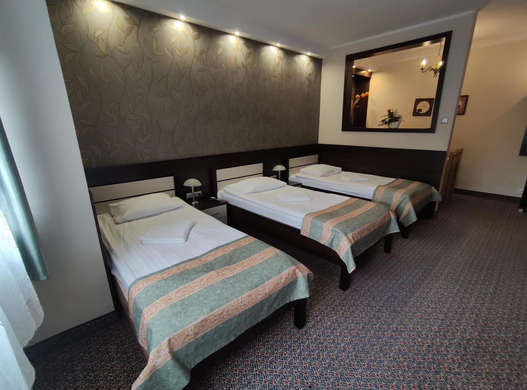 Hotel Atena Slupsk Exterior photo