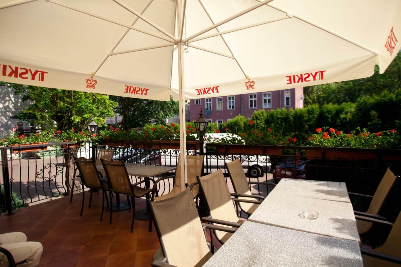 Hotel Atena Slupsk Exterior photo